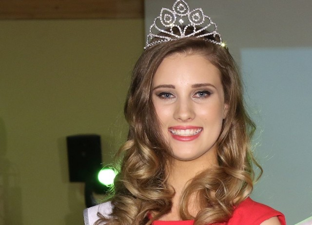 Ewa Pierzchała zdobyła zieloną kartę w finale Miss Nastolatek Ziemi Świętokrzyskiej 2017 co oznacza,że ma prawo walki o tytuł Miss Polski Nastolatek 2017.