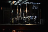 Nadużycia wobec kobiet, przemoc seksualna i kryminał w Operze. Tosca otwiera sezon 2021/2022