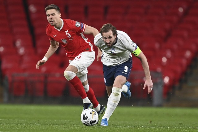 Harry Kane strzelił w meczu na Wembley pierwszego gola dla Anglików wykorzystując rzut karny