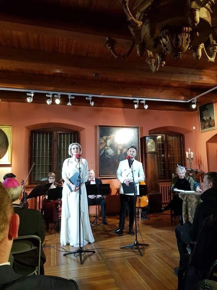 Wspaniały koncert dla Bartusia Przychodzkiego w Domu Długosza w Sandomierzu. Zobaczcie zdjęcia