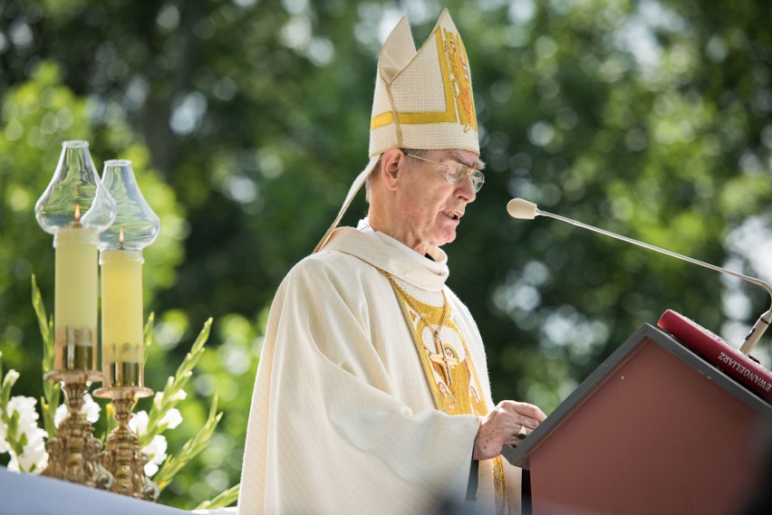 W niedzielę abp Alfons Nossol świętował w Kamieniu Śl. 85...