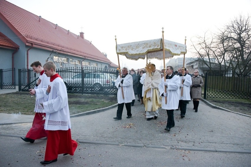 Starsielce. Procesja rezurekcyjna 2016