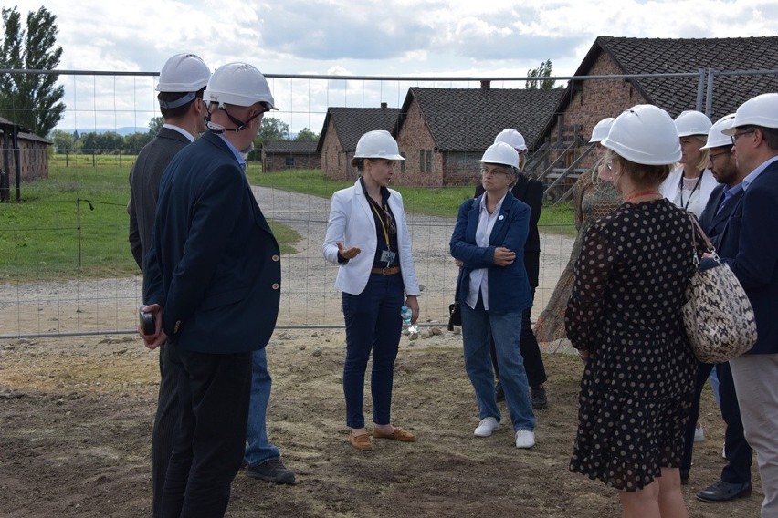 Przedstawiciele Rady Fundacji Auschwitz-Birkenau zobaczyli...