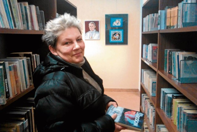 Halina Ciochoń jest stałą czytelniczką brzeskiej książnicy. – Czytam dużo i bardzo pilnuję, by zawsze na czas oddawać wszystkie pożyczone książki – podkreśla pani Halina