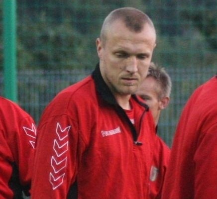 Łukasz Nawotczyński z Korony trafił do Cracovii. W sobotę zagra przeciwko kieleckiej drużynie.