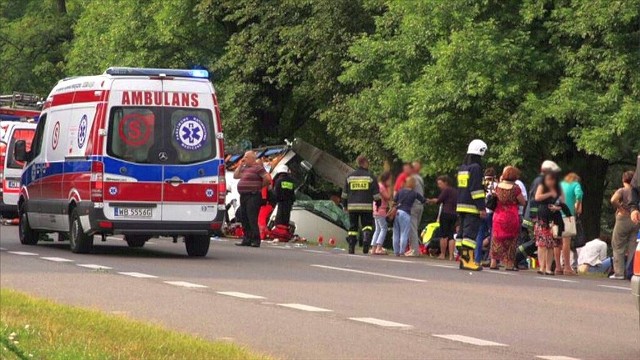 Wypadek autobusu w m. Górzno-Kolonia na obwodnicy Garwolina