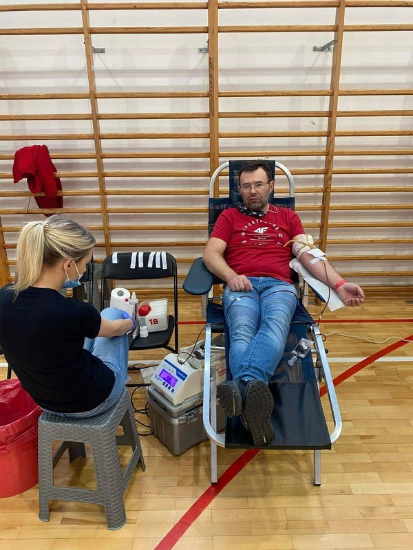 Piękna akcja krwiodawstwa w Powiatowym Centrum Kulturalno-Rekreacyjnym we Włoszczowie. Zebrano 22,5 litra krwi! Zobaczcie zdjęcia