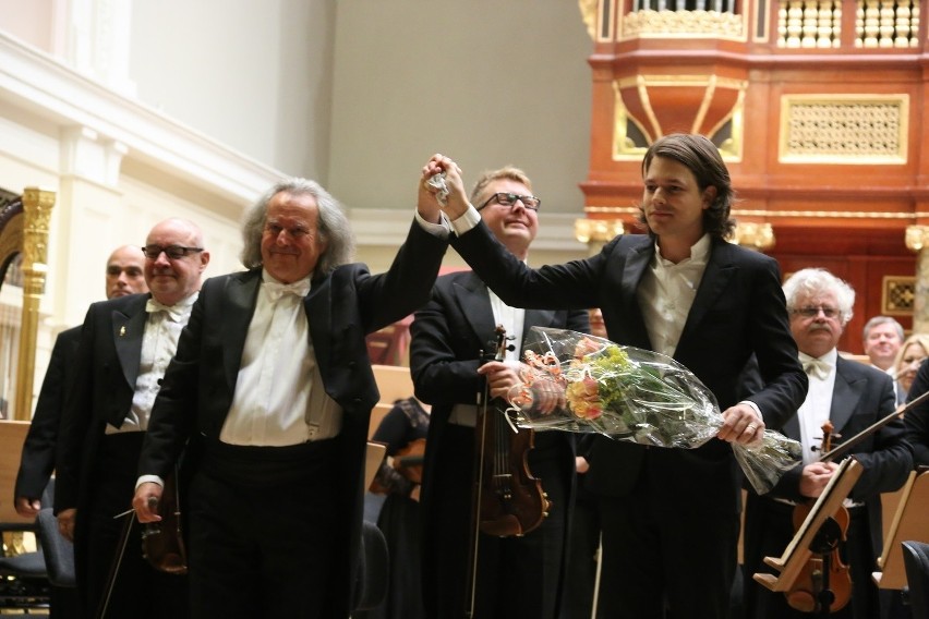 David Fray, Marek Pijarowski i Orkiestra Filharmonii...