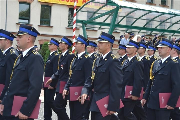 Stopień młodszego aspiranta uzyskało 112 absolwentów...