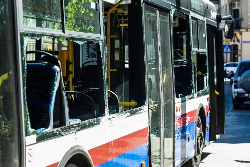 BYDGOSZCZ WYPADEK NAKIELSKA - STAWOWA AUTOBUS I CITROEN...