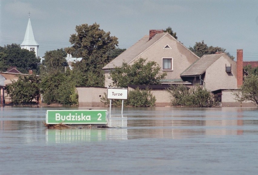 5 lipca - 6 sierpnia 1997: powódź tysiąclecia...