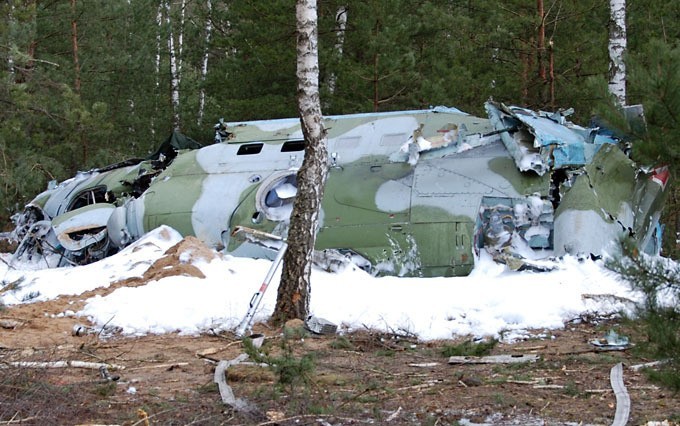 Helikopter spadał ścinając drzewa