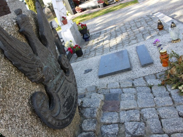 Mogiła zbiorowa ma powstać na białostockim cmentarzu św. Rocha