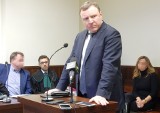 Kolizja limuzyny Jacka Kurskiego pod Bierdzanami. Prezes TVP zeznawał przed opolskim sądem 