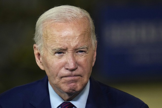 Prezydent Joe Biden przyznał, że ma jeszcze jedną wnuczkę: Navy Joan Roberts