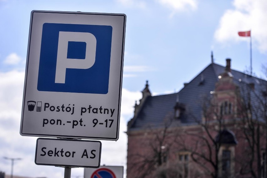 Parkingi w Gdańsku - MAPY, CENY. Gdzie zostawić samochód?...