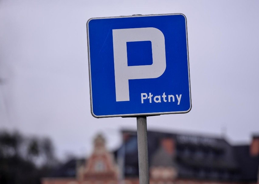 Parkingi w Gdańsku MAPY, CENY. Gdzie zostawić samochód