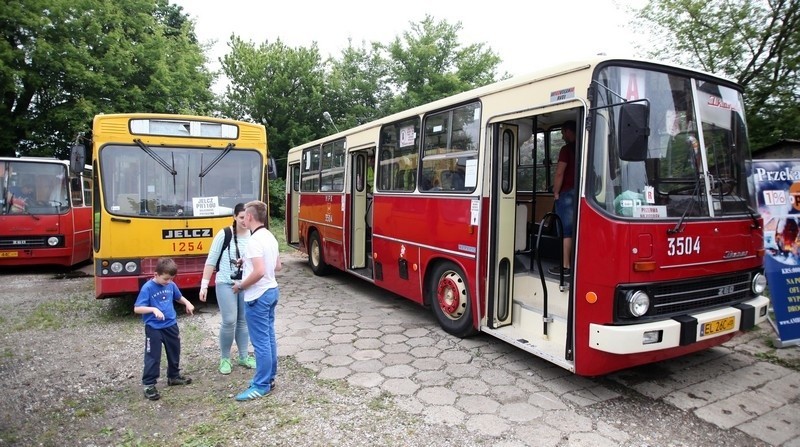 Zajezdnia na Brusie zorganizowała akcję "Bądźmy razem bezpieczni" [zdjęcia]