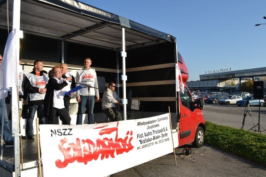 Protest Solidarności przed Fiatem w Tychach