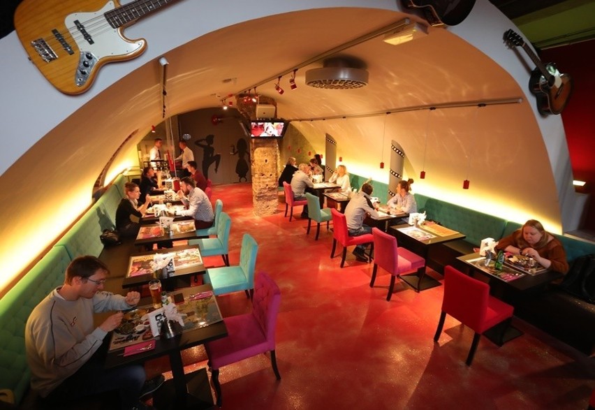 Otwarcie nowej restauracji w Szczecinie: Bollywood Street Food. Przybył sam ambasador Indii 