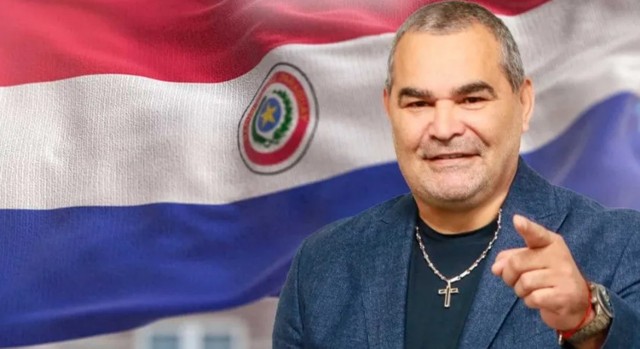 Legendarny bramkarz od goli z karnych i wolnych, Jose Luis Felix Chilavert, nie zyskał poparcia w wyborach na prezydenta Paragwaju