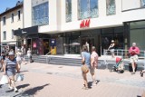 Zakopane: Urzędnicy od lat niepotrafią sobie poradzić ze sprawą schodów przy H&M