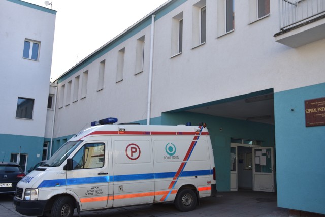 Jak na razie szpital w Szubinie pracuje prawie normalnie. Tylko  przez krótki czas - z powodu pacjenta z podejrzeniem koronawirusa - zamknięta była izba przyjęć