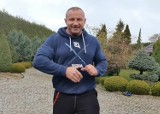 Mariusz Pudzianowski pokazuje swój dom i ogród - tak mieszka Pudzian! Lubi konie i traktory