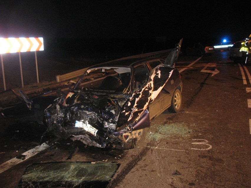 Wypadek w Terespolu: Samochód, którym kierował 19-latek...
