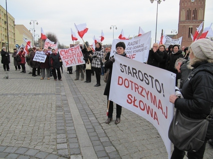 Protest w Świdwinie w obronie szpitala.