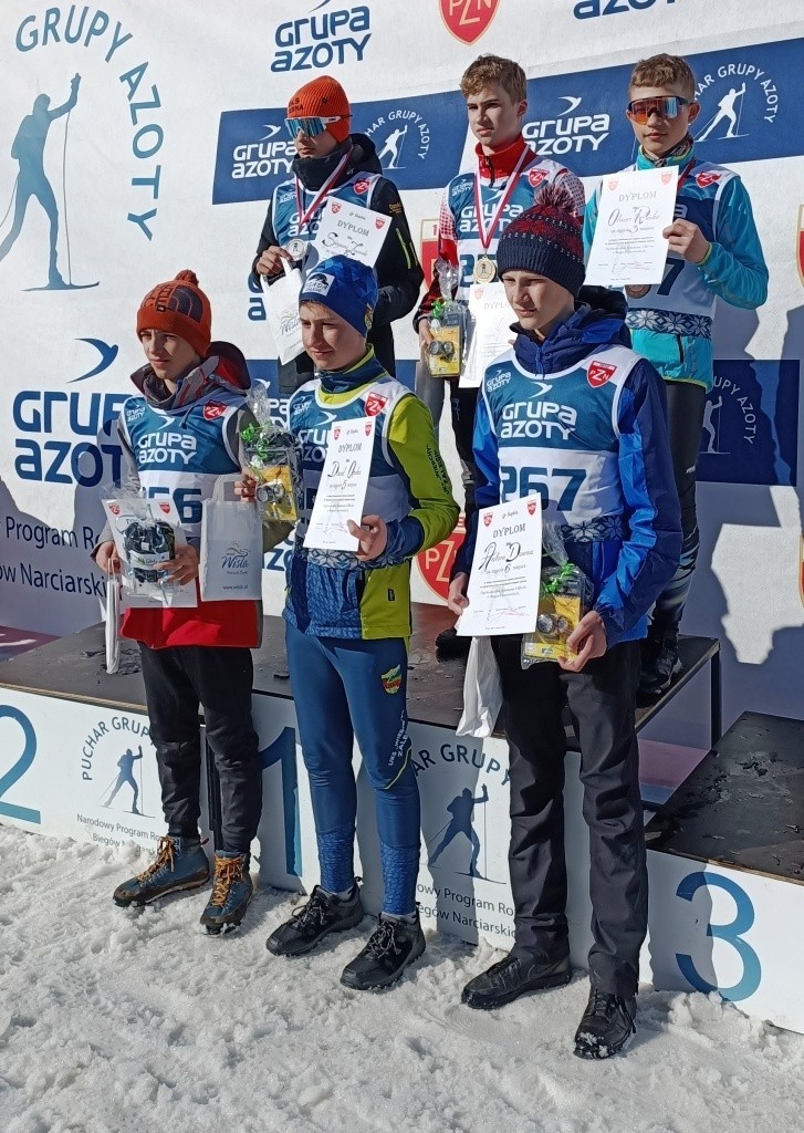 Mistrzostwa Polski Młodzików. Cztery medale narciarzy Hubala Białystok