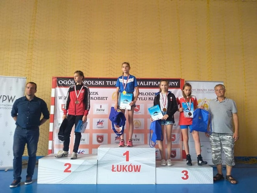 Młode zapaśniczki lubelskiego Sokoła triumfowały w klasyfikacji drużynowej ogólnopolskiego turnieju  