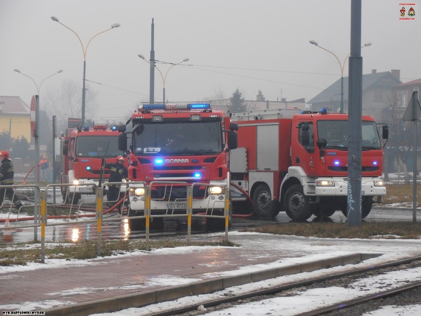 Groźny wyciek gazu na stacji paliw w Sosnowcu. Zdjęcia...