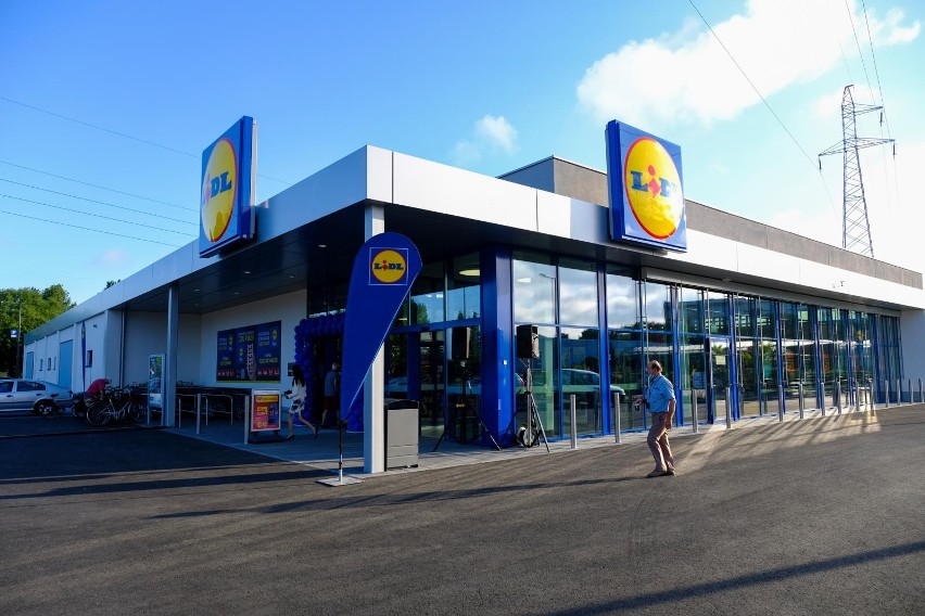 Lidl to jeden z liderów na polskim rynku handlowym. Sklepy...