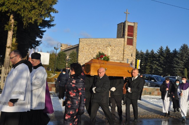 W Orońsku w sobotę odbył się pogrzeb księdza Wiktora Bąka.