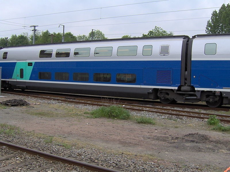 Połączenie wagonów w TGV Duplex