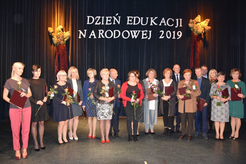 Pedagodzy wyróżnieni nagrodą Prezydenta Miasta Starachowice.
