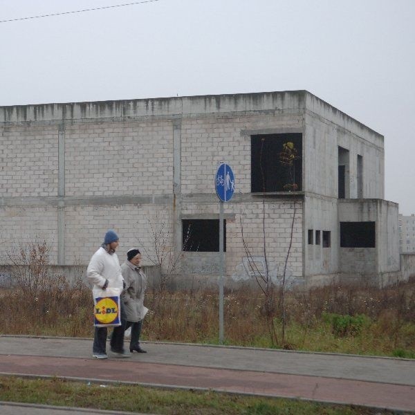 W przyszłym roku betonowa konstrukcja  zamieni się w nowoczesne centrum