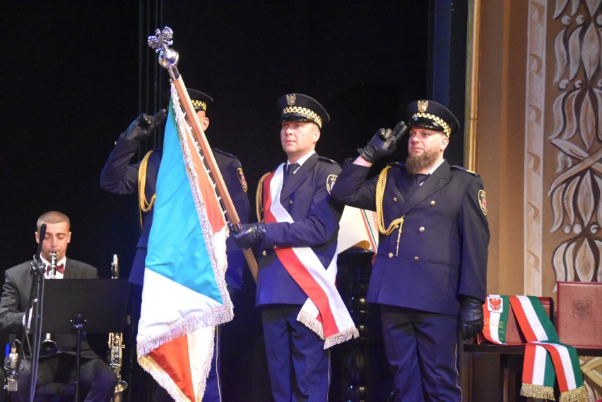 Uroczysta sesja rady miasta odbyła się w Teatrze Osterwy.