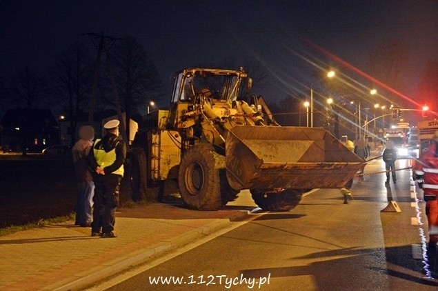 Wypadek w Bieruniu [ZDJĘCIA] Fadroma przewróciła się do rowu