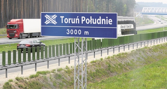Już niedługo tak będą wyglądały nowe tablice na autostradzie A1 na węźle komunikacyjnym w Czerniewicach. (Zamieszczona fotografia jest montażem zdjęciowym).