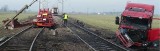 Zderzenie TIR-a z pociągiem pod Inowrocławiem (więcej)