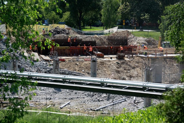 Nowe zadania są rozszerzeniem inwestycji trwającej przy al. Kompozytorów Polskich