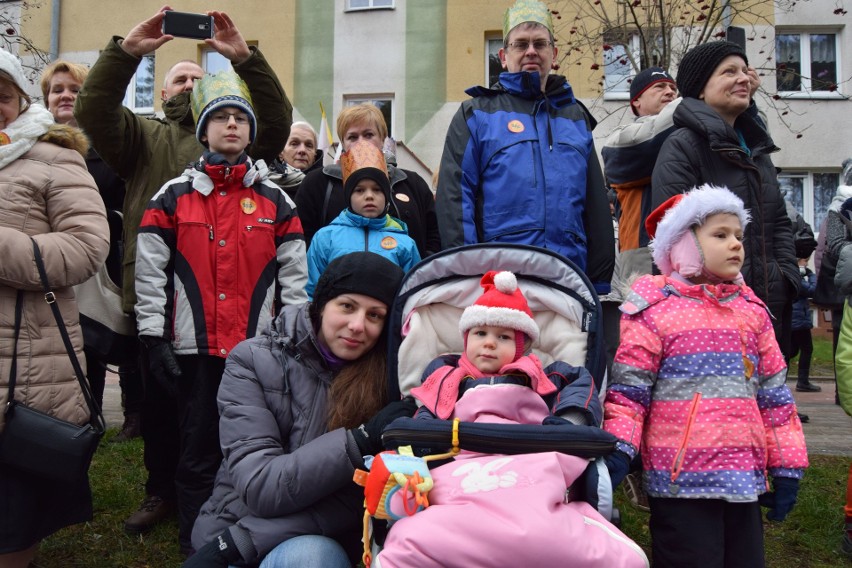 Orszak Trzech Króli przemaszerował przez Borne Sulinowo AKTUALIZACJA [zdjęcia]