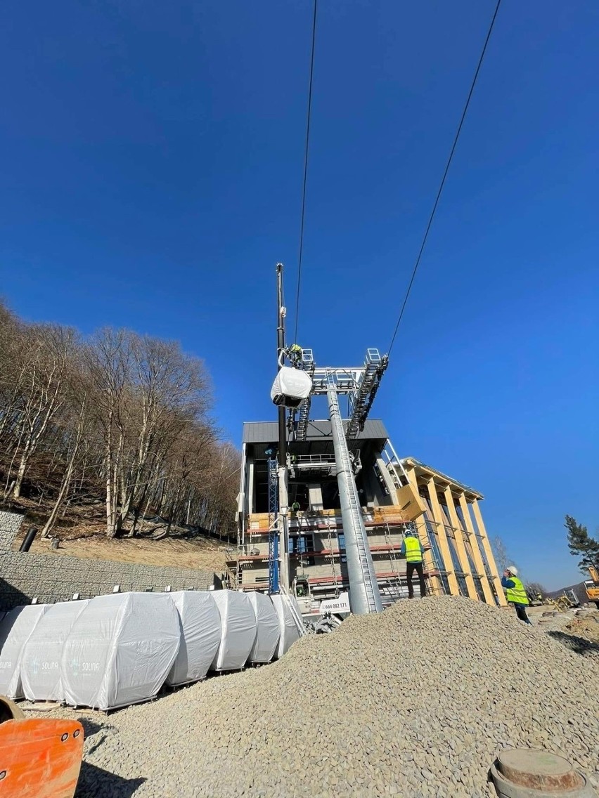 Zakopiańska spółka kończy prace przy budowie kolei gondolowej nad Soliną. Otwarcie już w tym roku