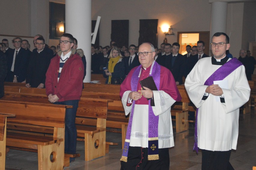Katolicy i ewangelicy uczestniczyli razem w ekumenicznej modlitwie młodych 