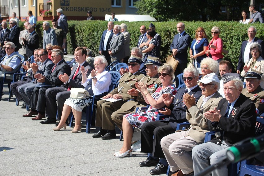 Katowice obchodzą święto Wojska Polskiego i wybuchu II...