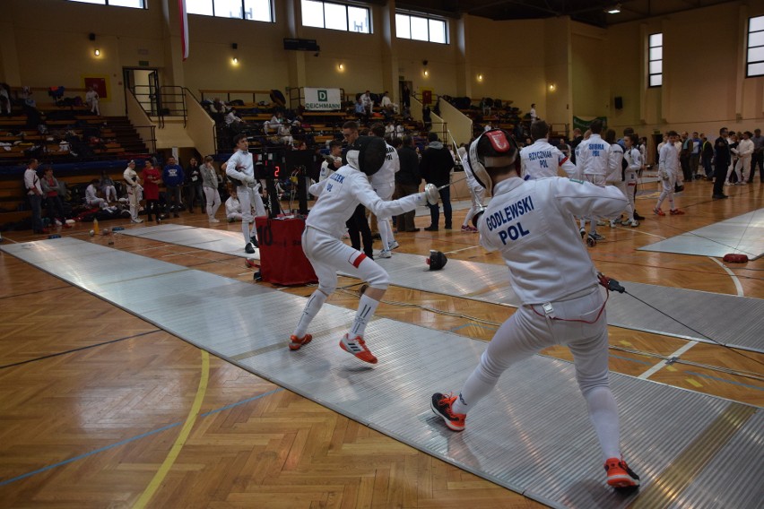 Szermierka. Tym razem wrocławianie bez podium na PP juniorów młodszych