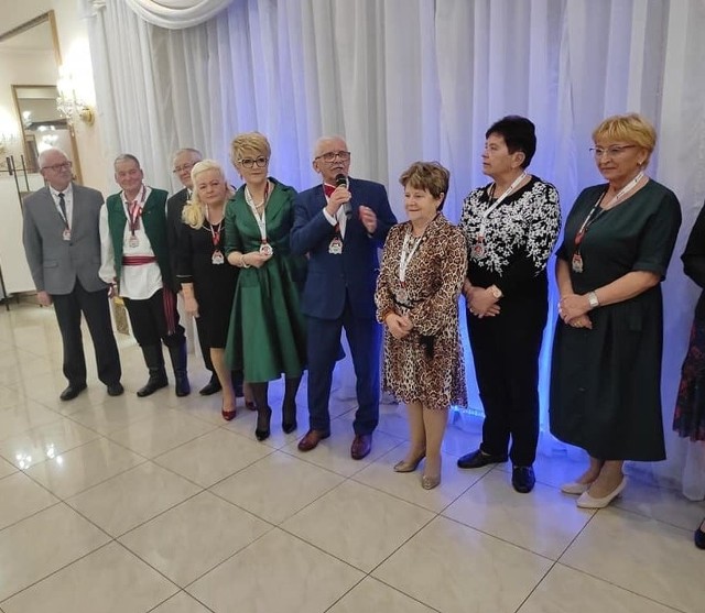 Stowarzyszenie Emerytów i Rencistów "Senior" z Małogoszcza obchodziło 10-lecie swojego istnienia. Piękny jubileusz i wielu gości.