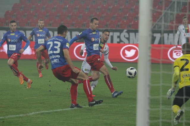 Raków Częstochowa rządzi w Fortuna 1. Lidze. Chce też awansować do 1/4 finału Pucharu Polski.